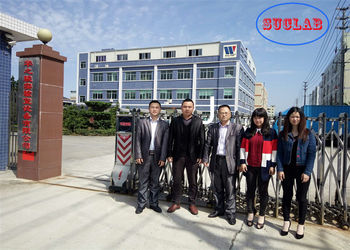 China DONGGUAN HUAZHIJUN LAB EQUIPMENT CO., LTD Bedrijfprofiel