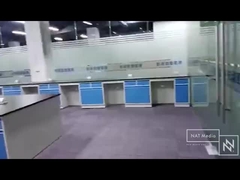 de werkbank van het chemielaboratorium