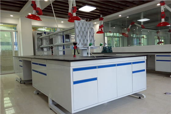 Goede prijs Het naar maat gemaakte Laboratorium Furnitures van de Eilandbank met Gootsteeneenheid voor Chemisch Laboratoriummeubilair online