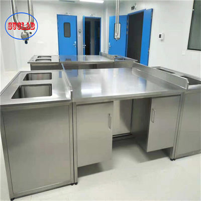 Goede prijs Bolt Connection Lab Bench van roestvrij staal met moderne stijl en 1500*750*900MM online